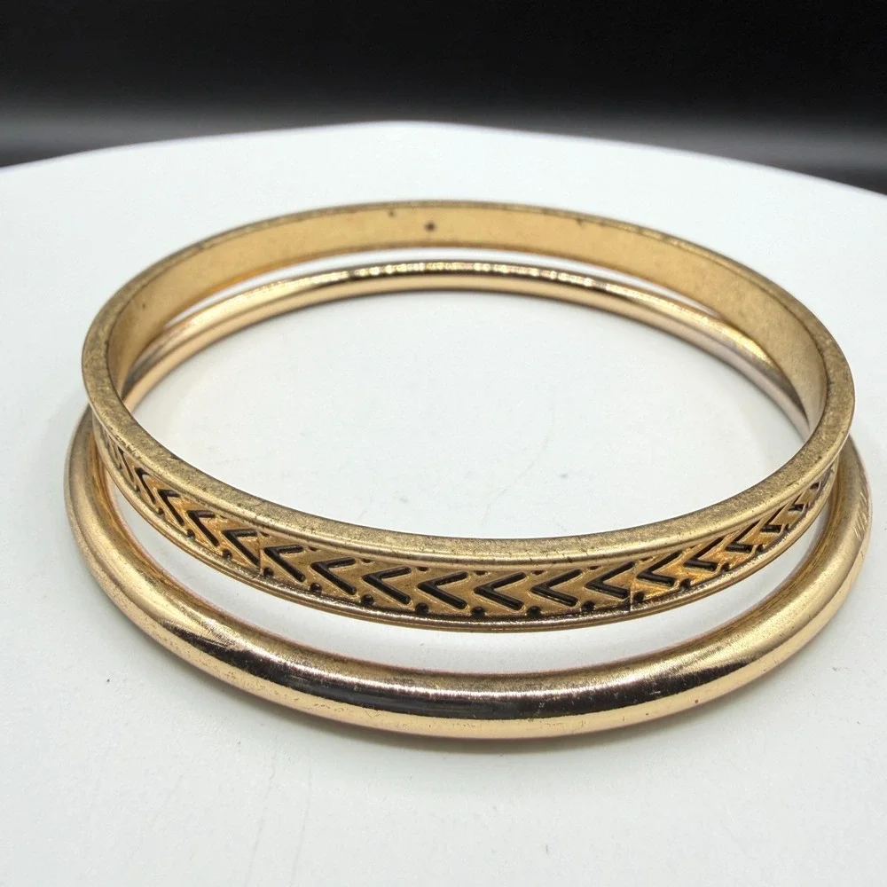Gold Tone Set of 2 Bangle Bracelets Chevron Pattern Boho Stack Statement Gift